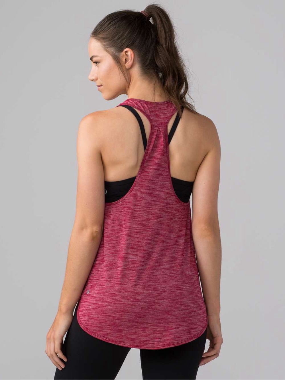 Lululemon 105 Singlet tank top Heathered cranberry activewear yoga Pilates gym 4